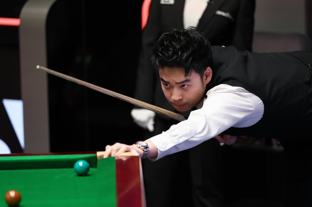 如日中天的 如日中天的