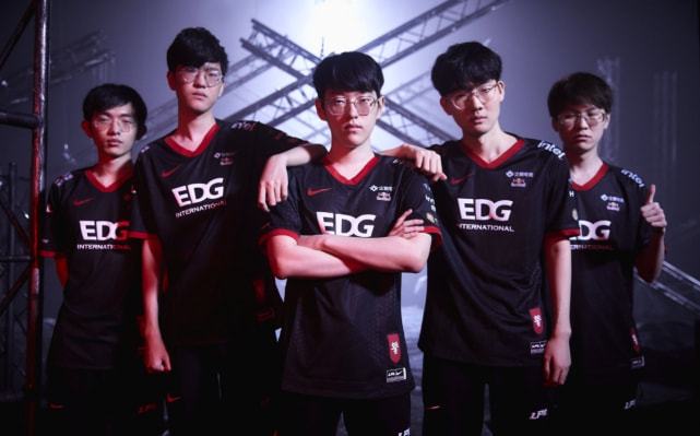 青此番出战 青此番出战