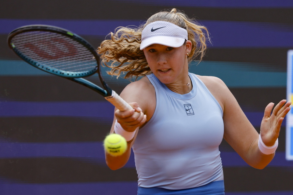 谓动作频频 谓动作频频