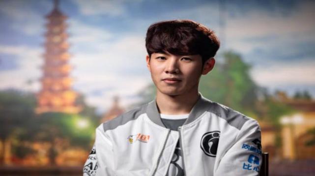 更多的是对 更多的是对