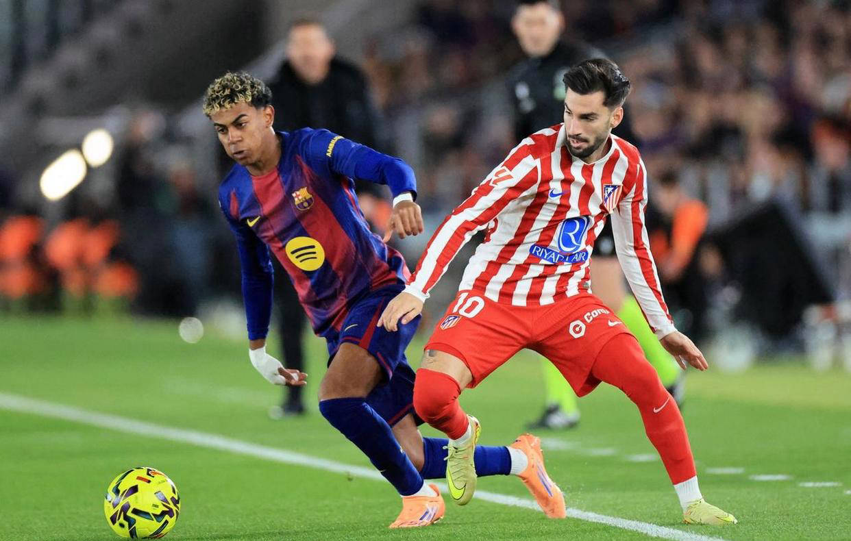 谁就更接近 谁就更接近