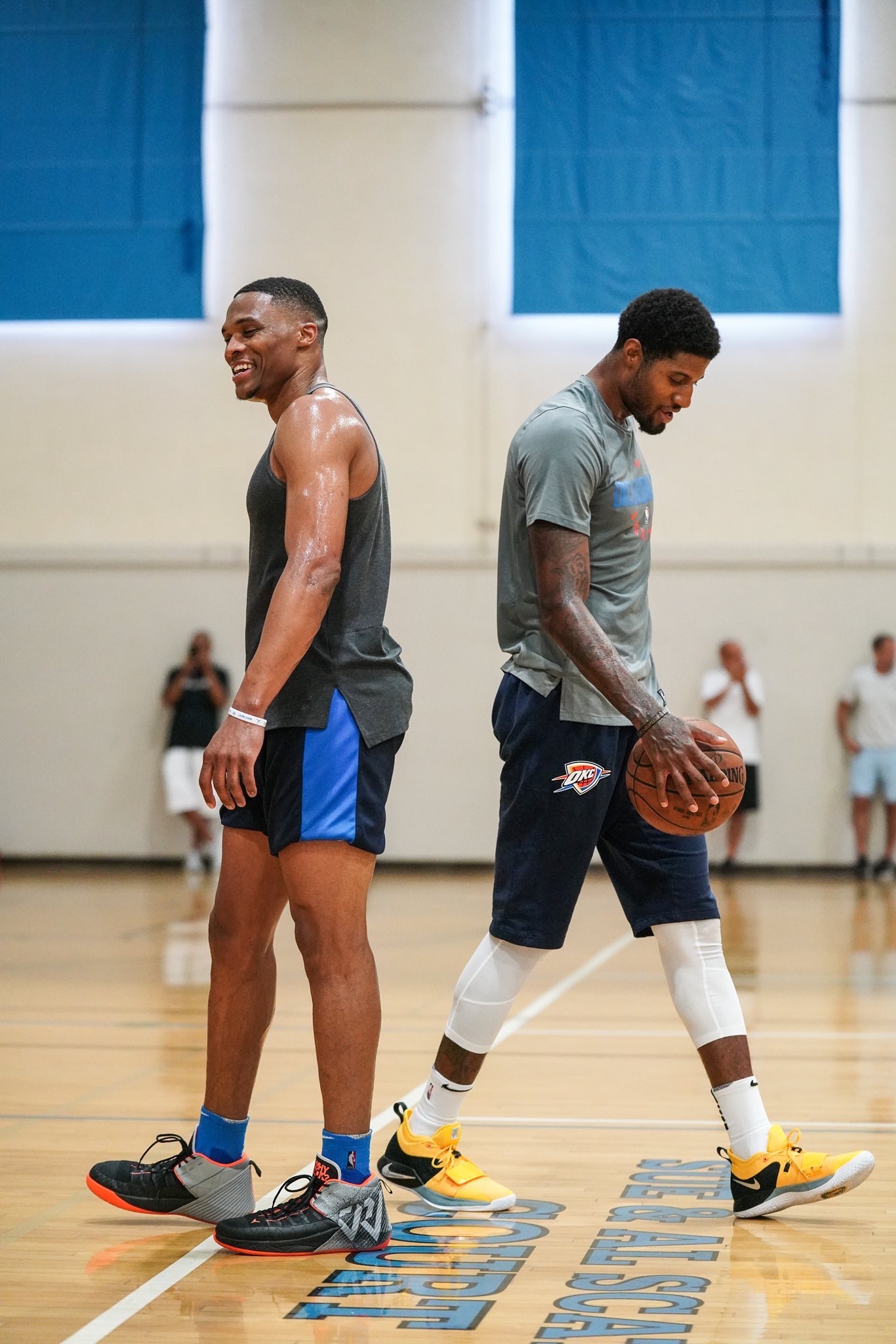 以速度型前 以速度型前